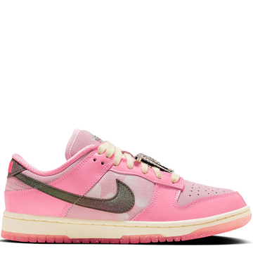 Nike Dunk Low LX Barbie (W)