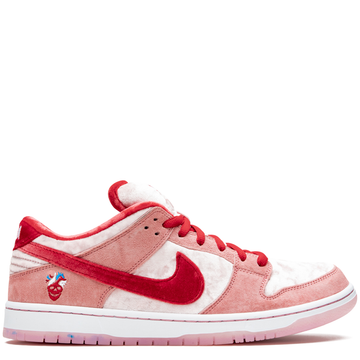 Nike SB Dunk Low StrangeLove Skateboards