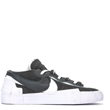 Nike Blazer Low sacai Iron Grey