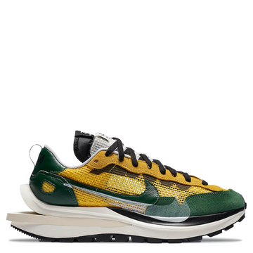 Nike Vaporwaffle sacai Tour Yellow Stadium Green